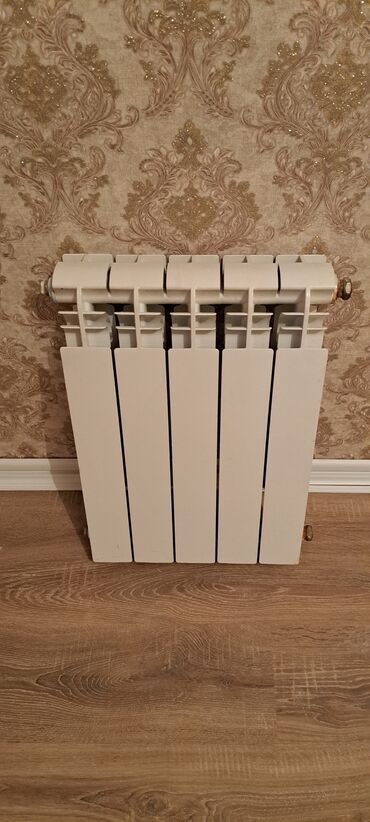 Mətbəx çanaqları: Radiatorlar üçün kranlar
