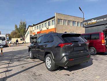 raf: Toyota RAV4: 2019 г., Автомат, Бензин, Кроссовер — 9