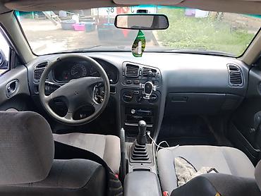 Транспорт: Mitsubishi Galant: 1995 г., 1.8 л, Механика, Бензин, Седан — 3