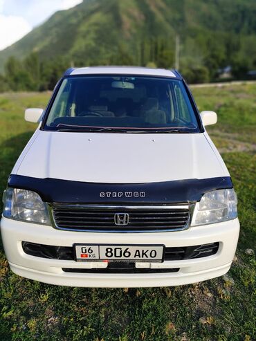 машина фит куплю: Honda Stepwgn: 2000 г., 2 л, Автомат, Бензин, Вэн/Минивэн