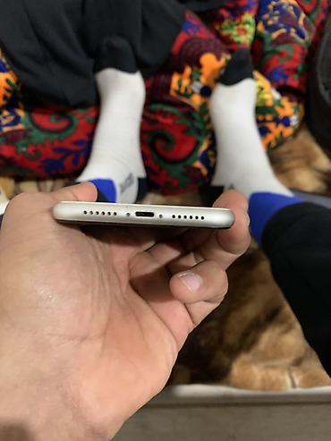 Apple iPhone: IPhone 11, Б/у, 64 ГБ, Белый — 5
