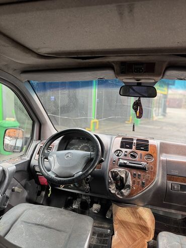 Mercedes-Benz: Mercedes-Benz Vito: 2003 г., 2.2 л, Механика, Дизель, Минивэн — 13