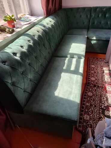мягкая мебель угловая: Угловой диван, Б/у