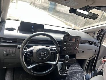 20 лет: Hyundai Staria: 2021 г., 2.2 л, Автомат, Дизель, Фургон — 9