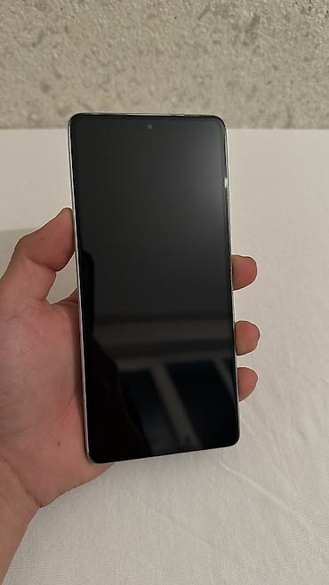 Poco: Poco F5, Б/у, 256 ГБ, цвет - Белый, 1 SIM, 2 SIM, eSIM — 2