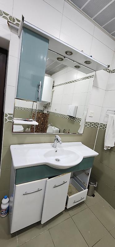 Hamam dolabları: Birlikde satilir Hamam skafidi asagi skaflari xarab olub sadece — 3