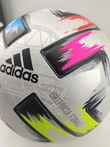 Toplar: Futbol topu "Adidas". Professional keyfiyyətli futbol topu. Metrolara — 2