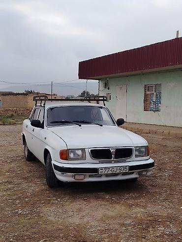 QAZ: GAZ-3110 Volga sedan - Kuzov: 4 qapılı sedan, ağ rəng - Mühərrik — 10