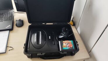 islenmis pitminutqa: Sega Genesis MK-1631, Mega Drive 2 Orijinal Sega Genesis-dir