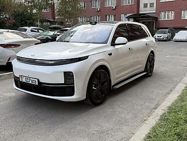 wuling mini ev: Lixiang L7: 2023 г., 1.5 л, Автомат, Гибрид, Кроссовер — 3
