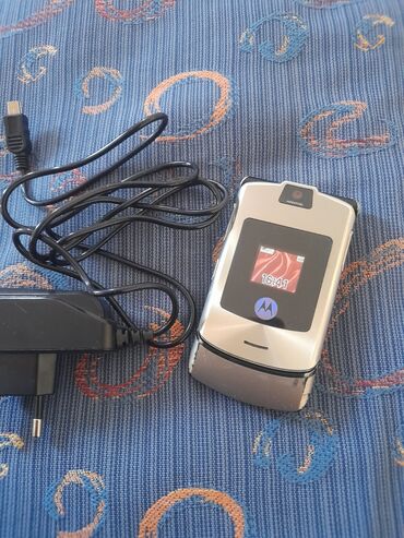 motorola: Motorola Razr 40 Ultra, Б/у, 1 SIM