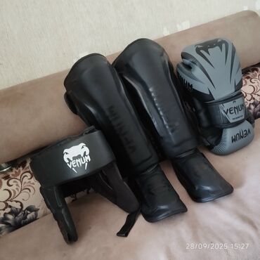 İdman dəstləri: Venum dəst. Təzə kimidi az işlənib səliqəli işlənib. Əlcək-30m, Fut 40 — 4