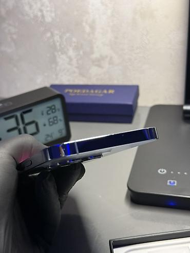 blue house: IPhone 13 Pro, 512 GB, Sierra Blue, Face ID — 8