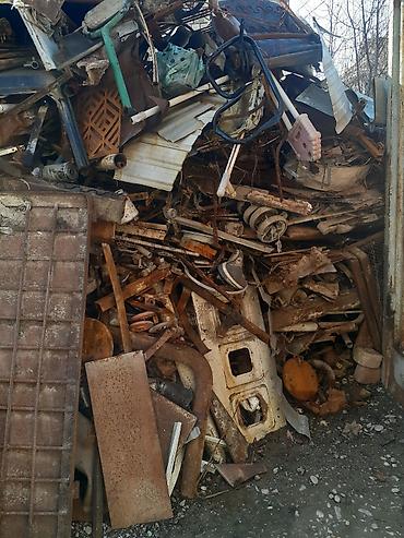 Скупка черного металла: Сдача/продажа металлолома (черный и смешанный) Описание: - Большой — 2