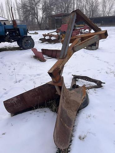 Тюковые пресс-подборщики: Тюковый пресс-подборщик для соломы/сена, прицепной, привод от ВОМ — 10