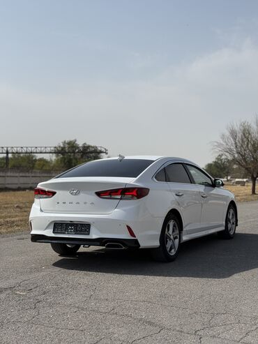 Hyundai: Hyundai Sonata: 2018 г., 2 л, Автомат, Газ, Седан — 7