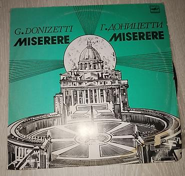 Vinil vallar: Vallar biri 2 manat -da lalafo.az — 10 Vinil vallar: Vallar biri 2 manat — 10