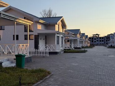 Посуточная аренда домов: 58 м², 2 комнаты — 5