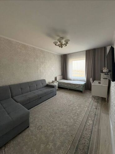 срочно продаю квартиру аламедин базар: 2 бөлмө, 52 кв. м, 106-серия, 8 кабат, Евроремонт