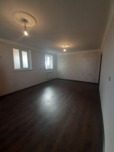 Həyət evləri və villaların satışı: Binəqədi qəs. 3 otaqlı, 100 kv. m, Kredit var, Yeni təmirli — 5