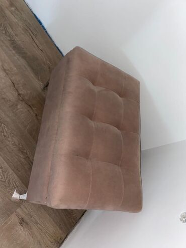 ormarić za šminku: Two-seat sofas, New