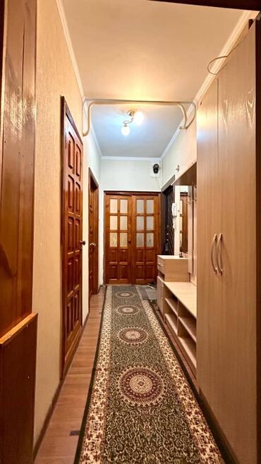дом 2 етаж: 2 комнаты, 61 м², 106 серия, 2 этаж, Евроремонт