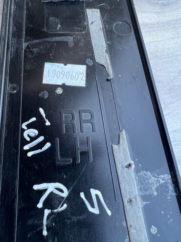 Двери и комплектующие: Накладка на дверь Задняя левая Kia, Б/у, Оригинал — 19