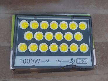Projektorlar: LED Flood Light proyektorları - Güc variantları: 400W, 500W, 600W — 9