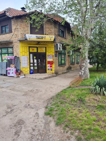Kuće na prodaju: 240 kv. m, 4 sobe — 3