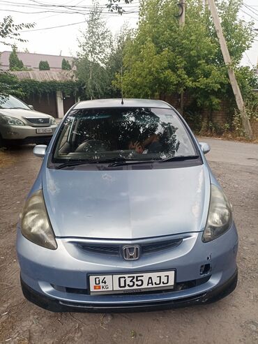 Honda: Honda Fit: 2003 г., 1.3 л, Вариатор, Бензин