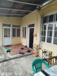 Həyət evləri və villaların satışı: 3 otaqlı, 160 kv. m, Kredit yoxdur, Orta təmir — 1