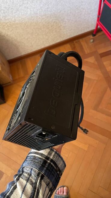 Qida blokları: Qida bloku be quiet!, 700 W — 10