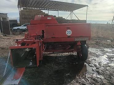 Тюковые пресс-подборщики: Пресс-подборщик тюковый UNIA-FAMAROL (польский) - Тип — 9