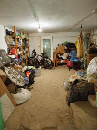 Köhnə tikili: Bakı, Badamdar qəs., 5 otaqlı, Köhnə tikili, m. Elmlər Akademiyası, 105 kv. m — 14