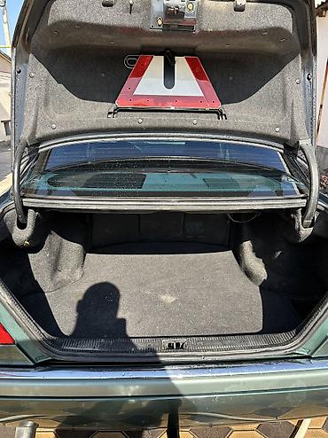 авто б: Mercedes-Benz C-Class: 1993 г., 1.8 л, Автомат, Бензин — 5