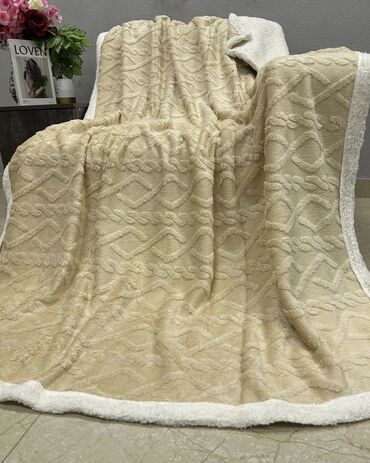 Одеяла и пледы: Плед, Новый, Все сезоны, Двусторонний, Плюшевый — 35