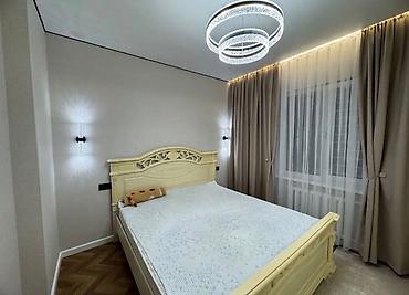 Продажа квартир: 3 комнаты, 63 м², 12 мкр 105 серия, 4 этаж, Евроремонт — 5