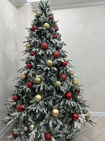 свечи для романтики: 🎄 Продам заснеженную ёлку с игрушками! ✨ Высота — 2,4 м ❄️ Красиво — 1