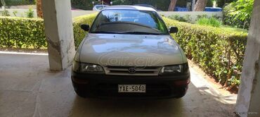 Toyota: Toyota Corolla: 1.3 l. | 1993 έ. Χάτσμπακ — 2
