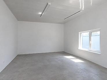 Продажа полдома: 2 комнаты, 28 м², 3 соток, Киркомстром Электричество, Канализация, Холодная вода — 25