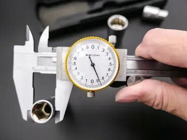 Merne trake i daljinomeri: Šubler sa satom 150 mm – Vorel, Poljska Precizni šubler sa satom — 4