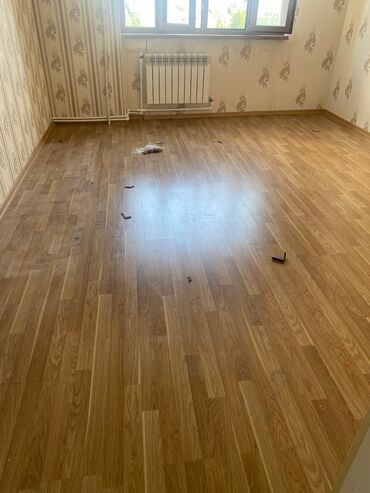 isti pol ucun laminat: Laminat, Sinif - 32, 8 mm
