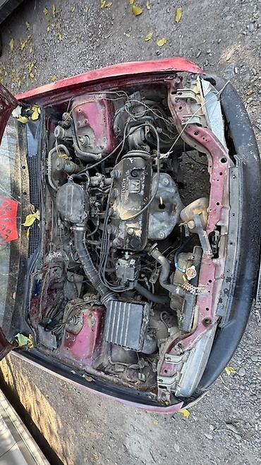 Другие детали кузова: Honda Civic 1993 г. — авто на разбор. Любые запчасти. Доступно по — 11