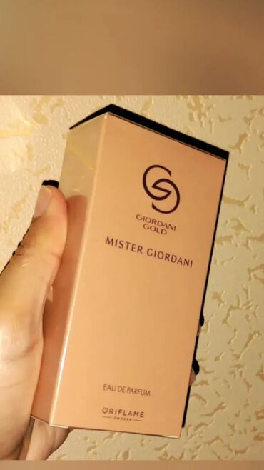 Ətriyyat: Xanimlar. metroya odenişsiz çatdirma var. çox alan az ödəyər. bayrama — 2