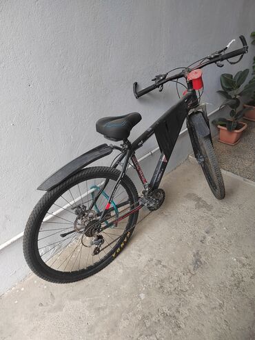 qiz ucun velosiped: Горный велосипед Adidas, 26", скоростей: 21