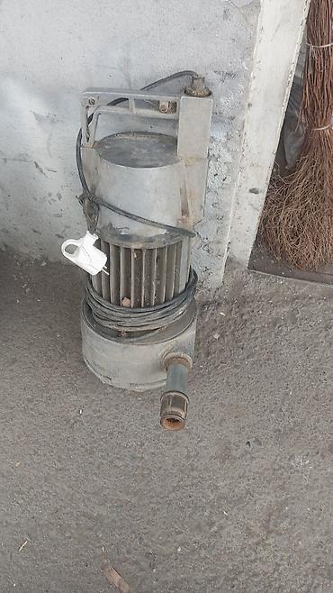 qabyuyan maşın ustası: Məhsul: Elektrik su qızdırıcısı (qab-formalı, vertikal), üstündə — 2