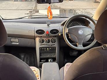 хетчбек: Mercedes-Benz A-Class: 2000 г., 1.6 л, Автомат, Бензин, Хэтчбэк — 6