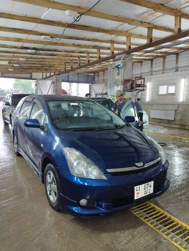 обмен на минивэн: Toyota WISH: 2003 г., 1.8 л, Автомат, Бензин, Минивэн