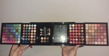 Šminka: Velika paleta 177 boja 98 senki za oci 14 korektora 35 karmina 21 na lalafo.rs — 6 Šminka: Velika paleta 177 boja 98 senki za oci 14 korektora 35 karmina 21 — 6