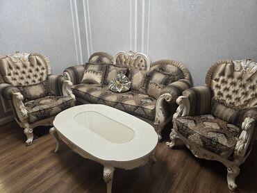 kunc divan uzlukleri: Б/у, Диван, Турция